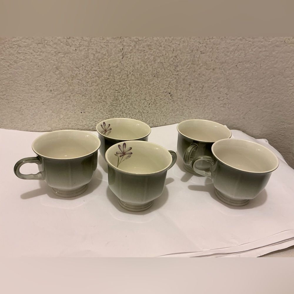 Mikasa "a la carte" tea cups set of 5